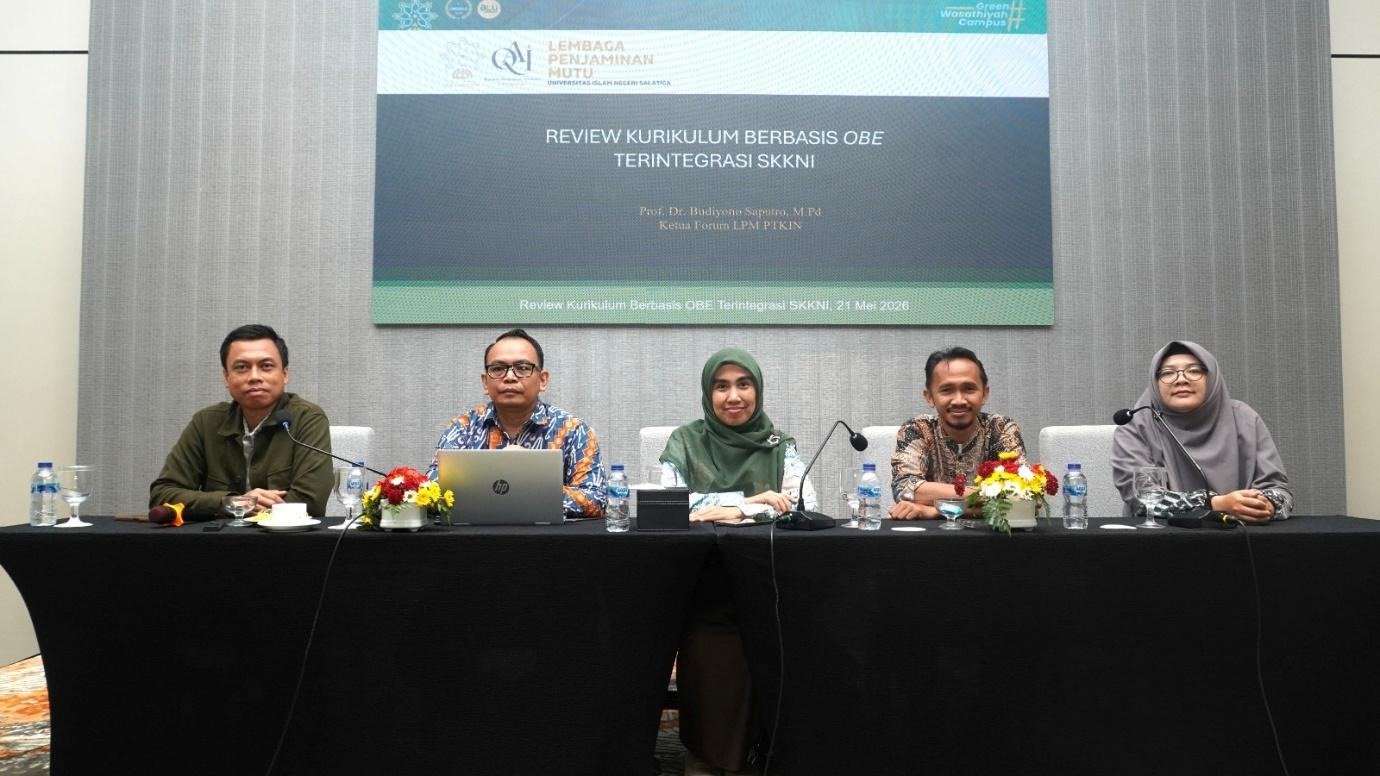 Prof. Boediono Tekankan Integrasi SKKNI dalam Review Kurikulum Prodi Manajemen Zakat dan Wakaf FEBI UIN Raden Mas Said Surakarta